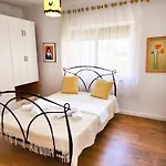 Penthouse Sweet Bliss Apartment Tirana