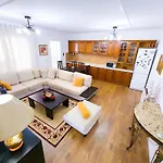 Penthouse Sweet Bliss * Tirana