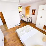 Penthouse Sweet Bliss Appartement Tirana