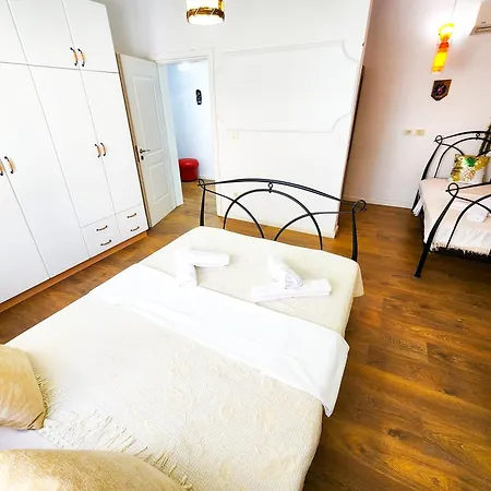 Апартаменты Penthouse Sweet Bliss Тирана